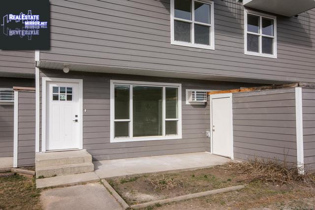 Property #61 3800 40 Avenue main img