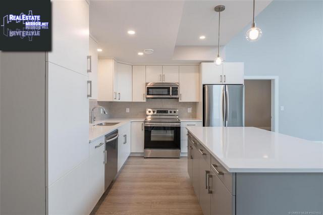 Property #28 6600 Okanagan Avenue main img