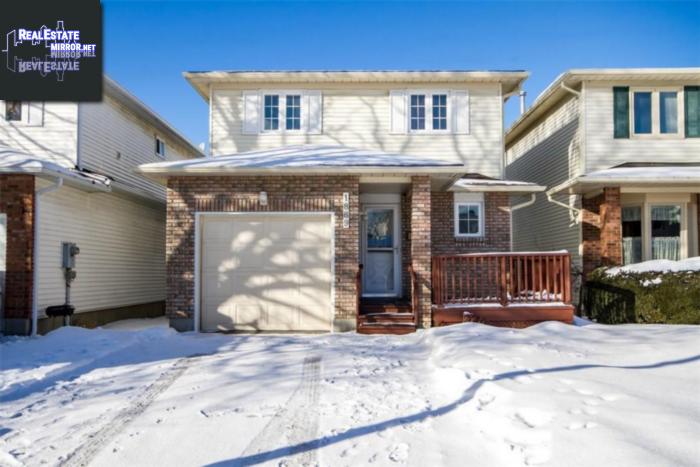 Property 1889 Longman Crescent main img