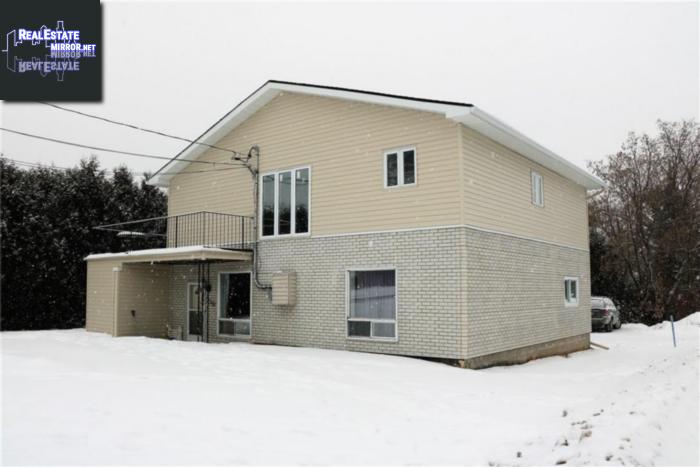 Property 1301 Laurier Street main img