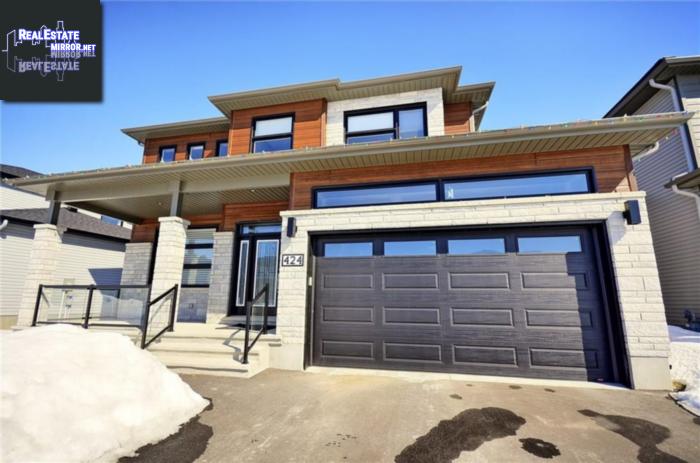 Property 424 Bruges Street main img