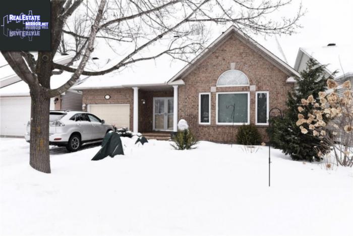 Property 2087 Auburn Ridge Drive main img