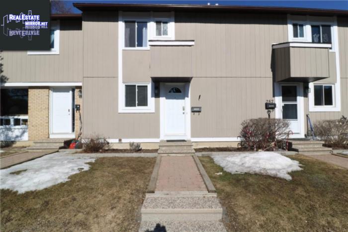 Property 255 Thistledown Court main img