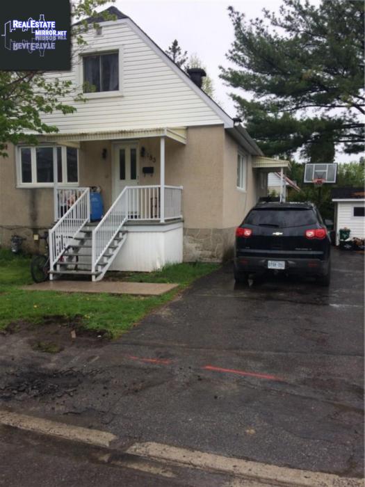 Property 183 Presland Road main img