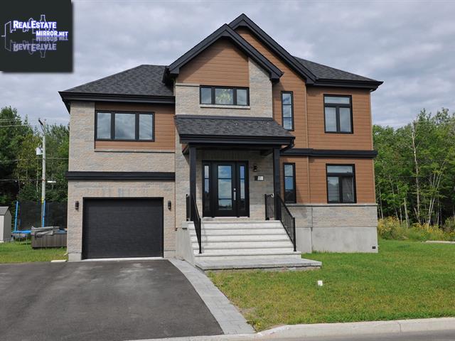 Property 37 Rue Nicole-Mainville main img
