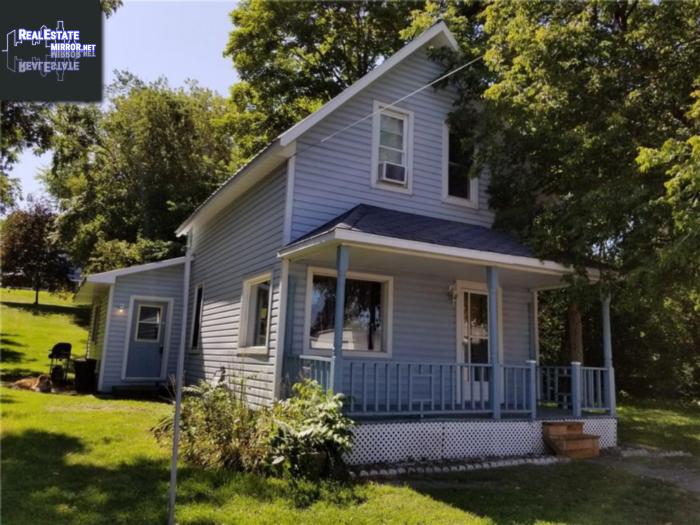Property 831 River Road main img