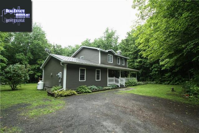 Property 18846 Beaverbrook Road main img