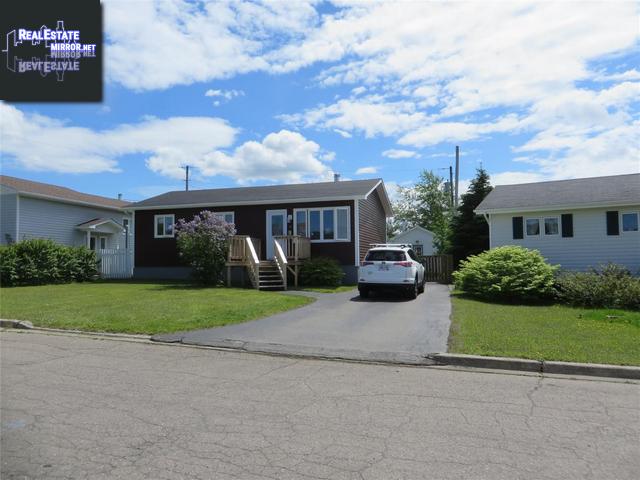 Property 15 Coopers Avenue main img