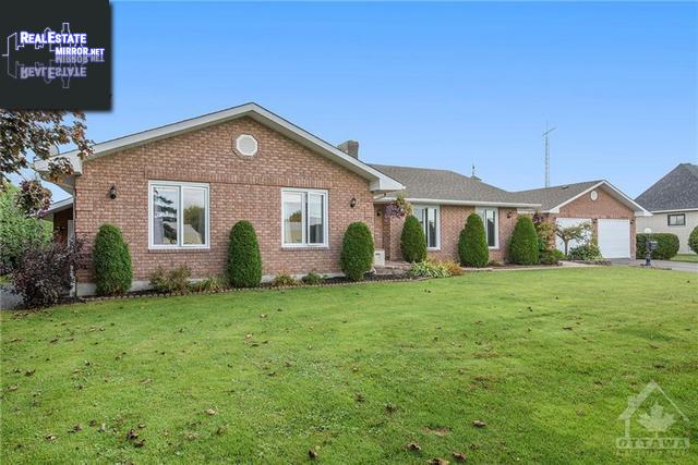 Property 3 Castonguay Street main img