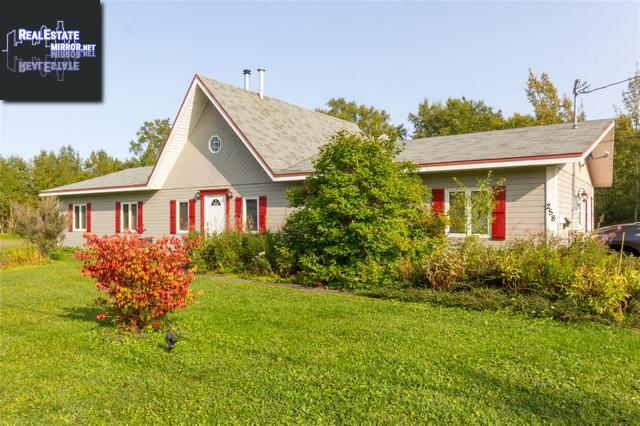 Property 258 Magee Road main img