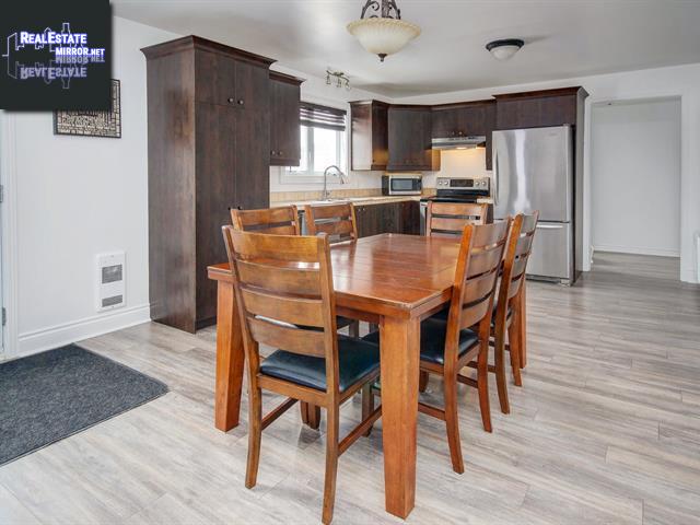 Property 25-25a 15e Avenue main img