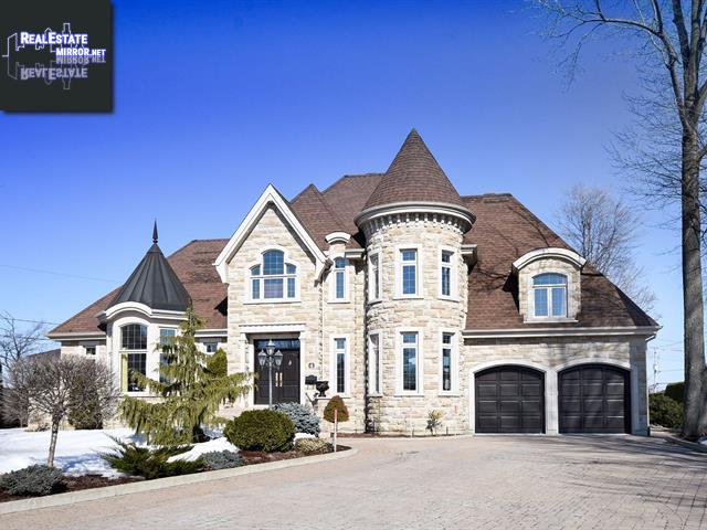 Property 4 Rue De Belcourt main img
