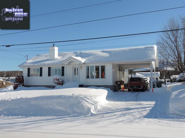 Property 230 Rue Gosselin main img