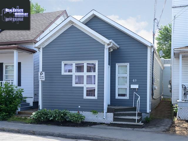 Property 49 Rue Champlain main img