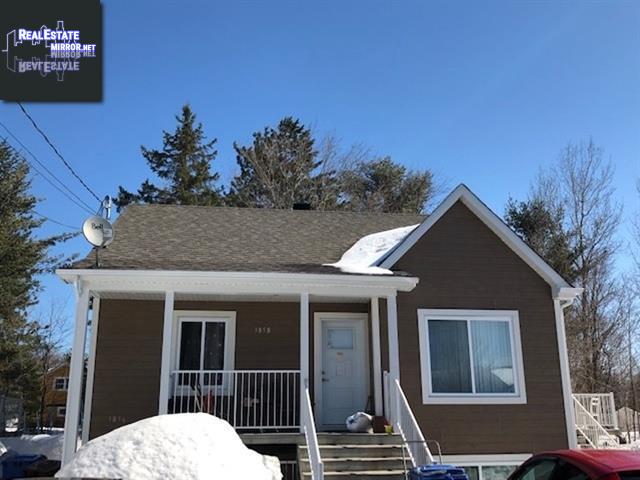 Property 3856-3858 Rue Ste-Anne main img
