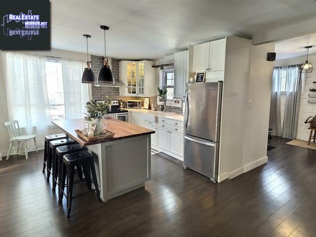 Property 78 Rue St-Pierre E. main img