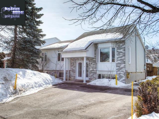 Property 861 Rue Jacques-Godbout main img