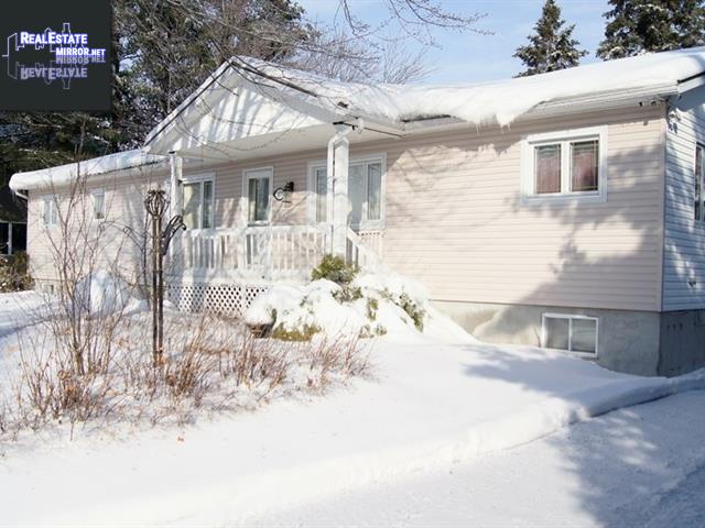 Property 1470 Rue Des Roses main img