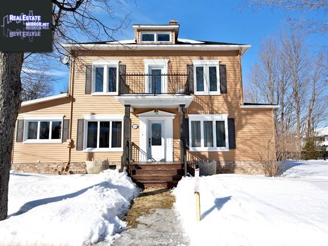Property 1254 Rue Dubois main img