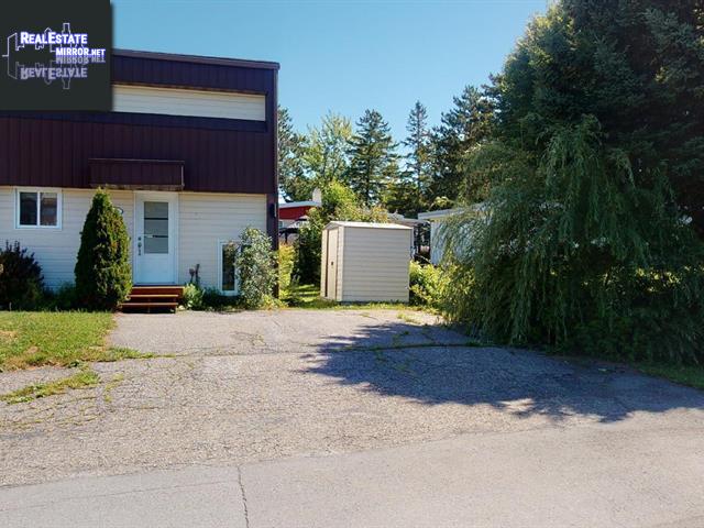 Property 26 14e Rue B main img