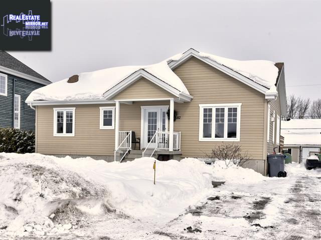 Property 82 7e Avenue main img