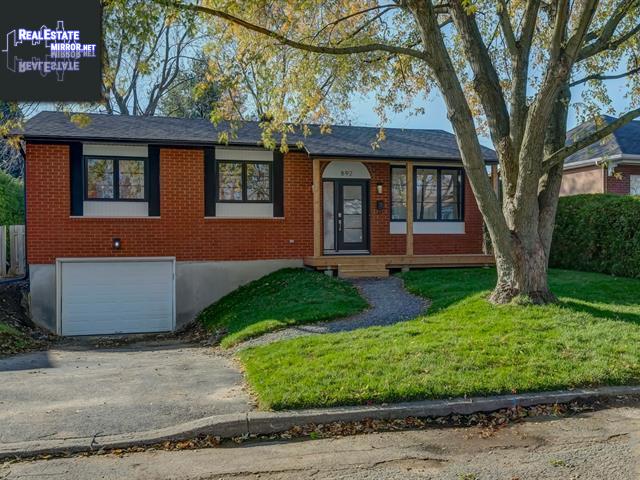 Property 892 Place Foucault main img