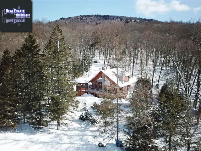 Property 2355 Ch. Victor-Beauchemin main img