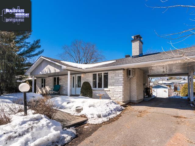 Property 395 Rue Durham main img