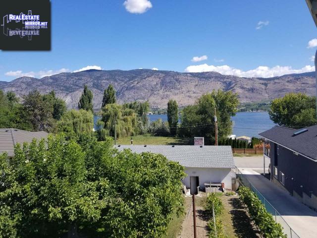 Property 4009 Lobelia Drive main img