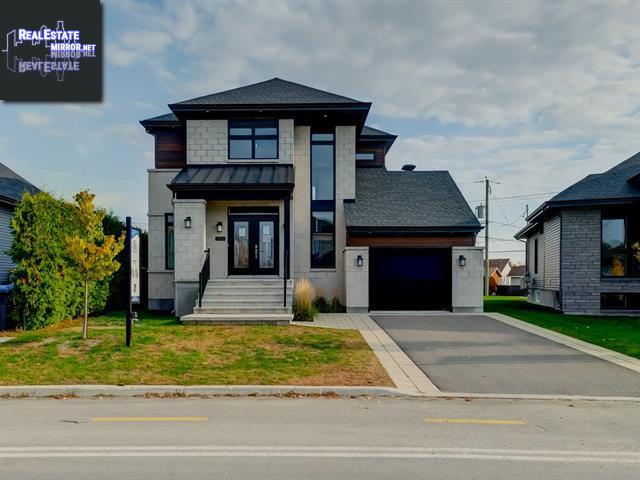 Property 353 Boul. Laurette-Theoret main img