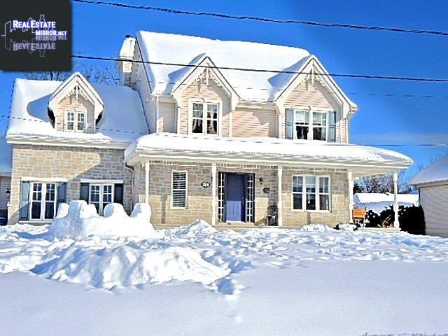 Property 1108 Rue Du Cardinal main img
