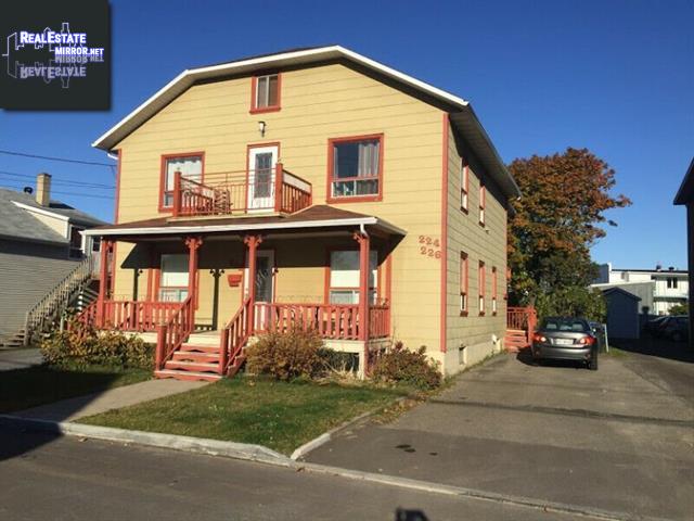 Property 222-226 Rue St-Jacques main img