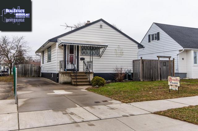 Property 1372 Rossini Boulevard main img