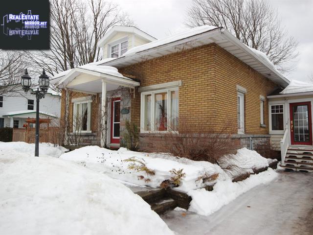 Property 2102 Rue St-Calixte main img