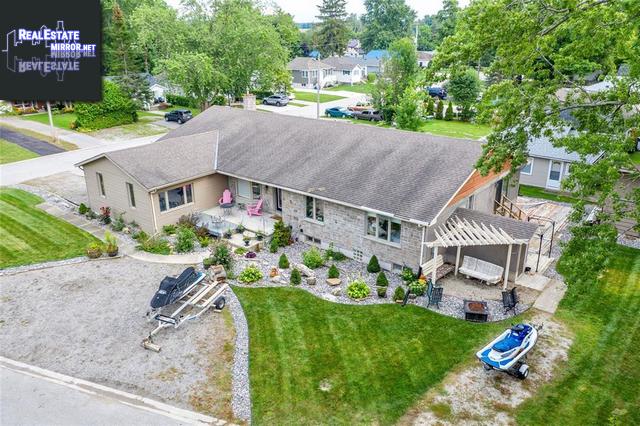 Property 3075 Lake View Avenue main img