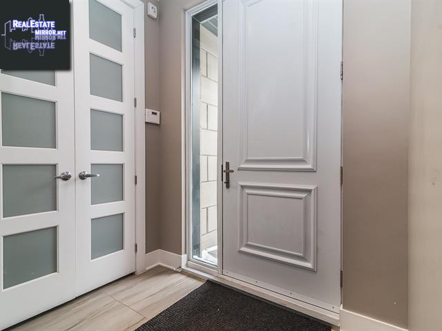 Property 3598 Ch. De La Cote-De-Liesse main img