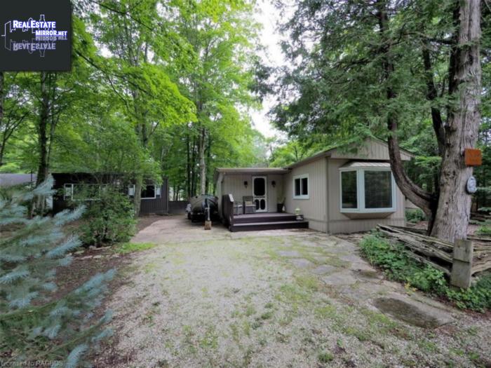 Property 122 Lakeview Drive main img