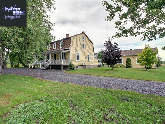 Property 1574 Rue Du Pont main img