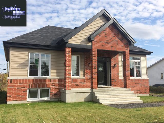 Property 2530 Boul. De Lange-Gardien N. main img