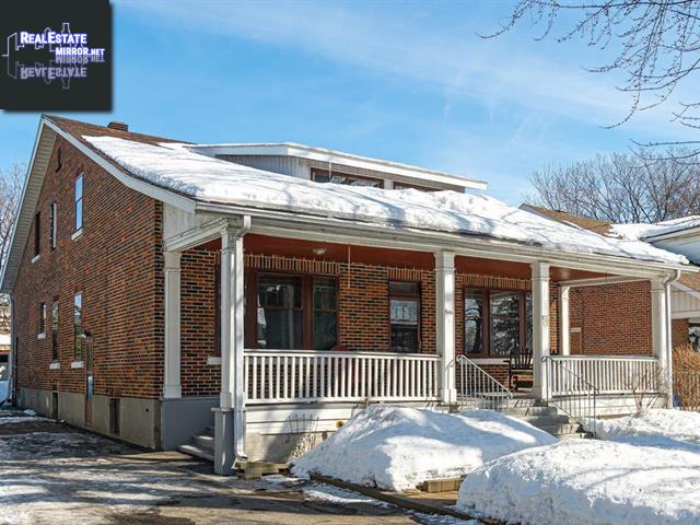Property 17 Av. Lakebreeze main img