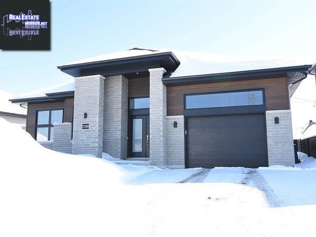 Property 17280 Rue Jacques-Cartier main img