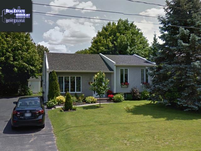 Property 38 Rue Lapierre main img