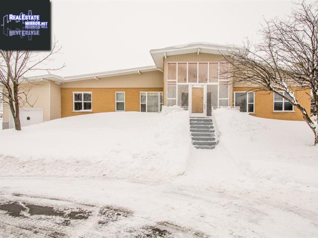 Property 411 Place Laurentienne main img