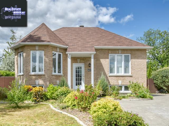 Property 1837 Rue Roger-Goulet main img