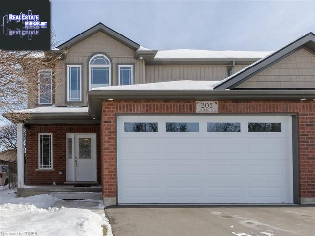 Property 8 Sandy Court main img