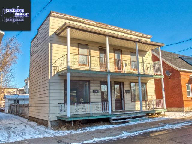 Property 209-211 Rue St-Jacques main img