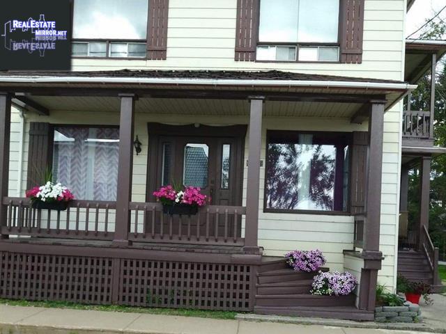 Property 741-743 Rue Principale main img