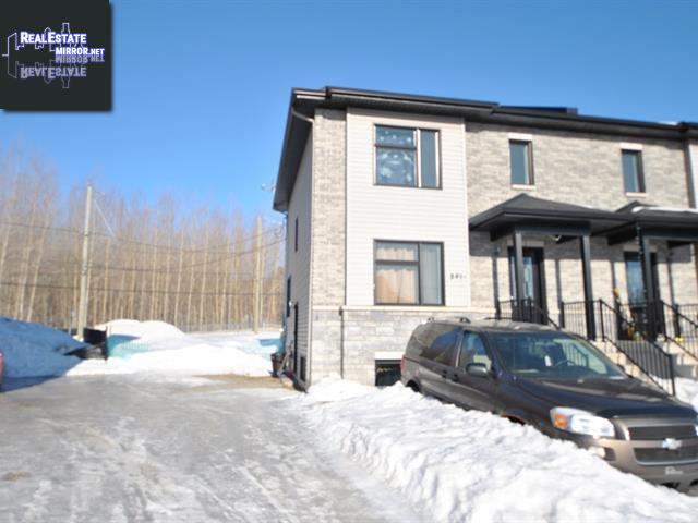 Property 389 Crois. Edwards main img