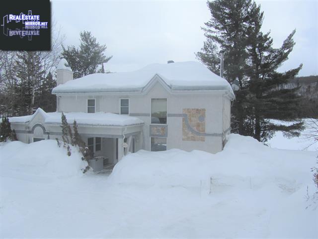 Property 11871 Route Pauze main img