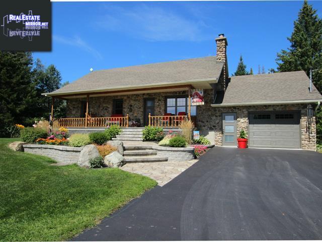 Property 1290 Boul. David-Bouchard main img